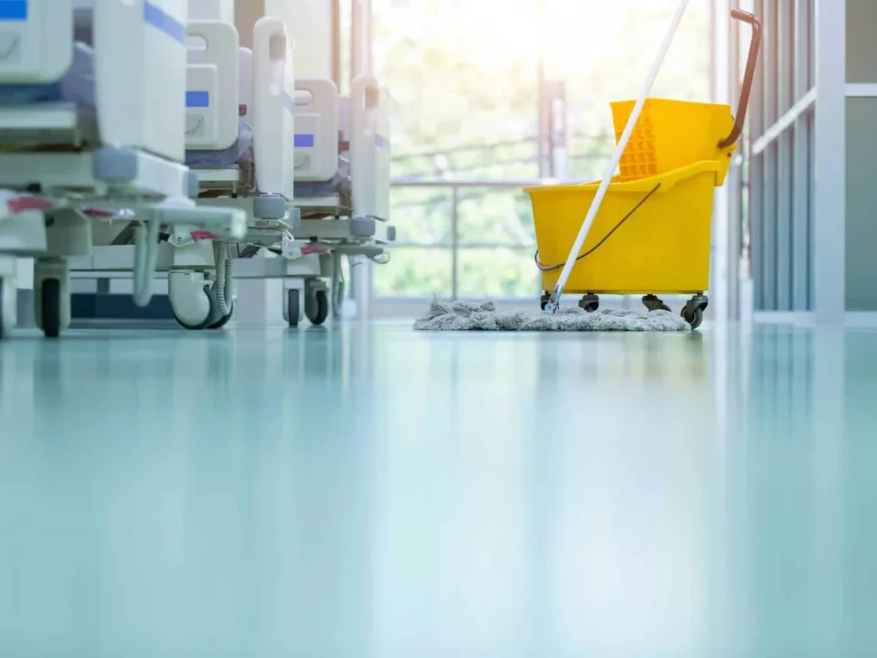 avm medical building cleaning services